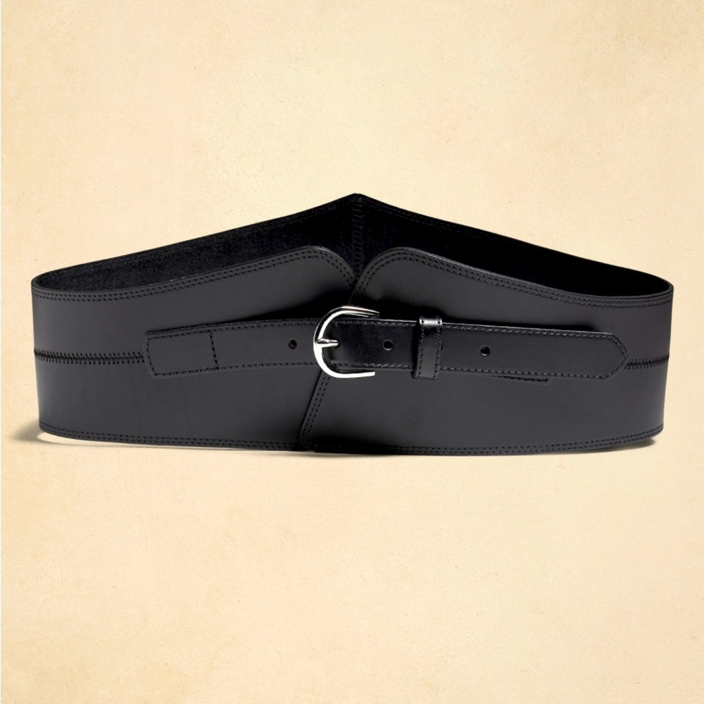 BANANA REPUBLIC LEATHER CORSET WAIST BELT
Best Seller